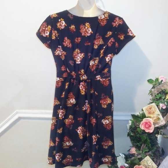 Modcloth Sentimental Special Retro 1940's Style Navy & Nutmeg Floral Dress - Picture 9 of 15